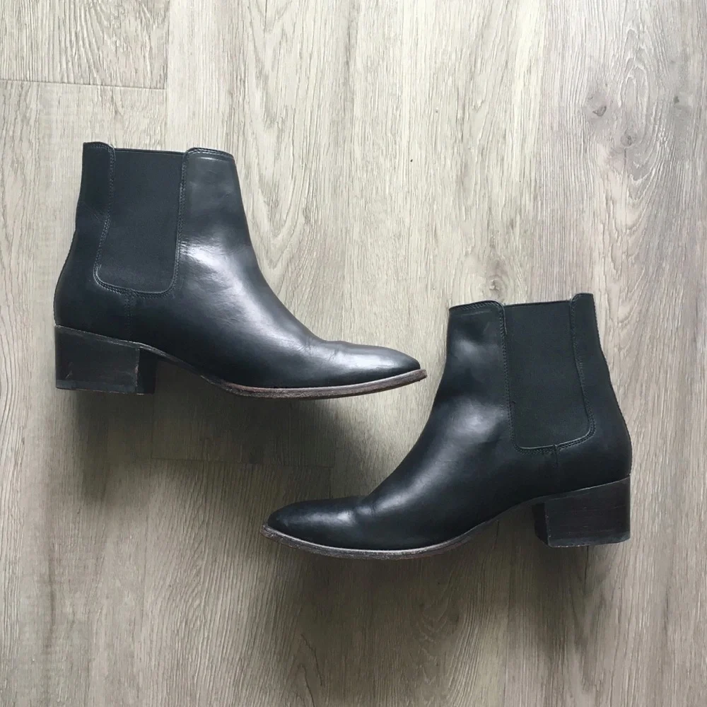 Frye Dara Chelsea Black Genuine Leather Mini Heel Designer Ankle Boots
